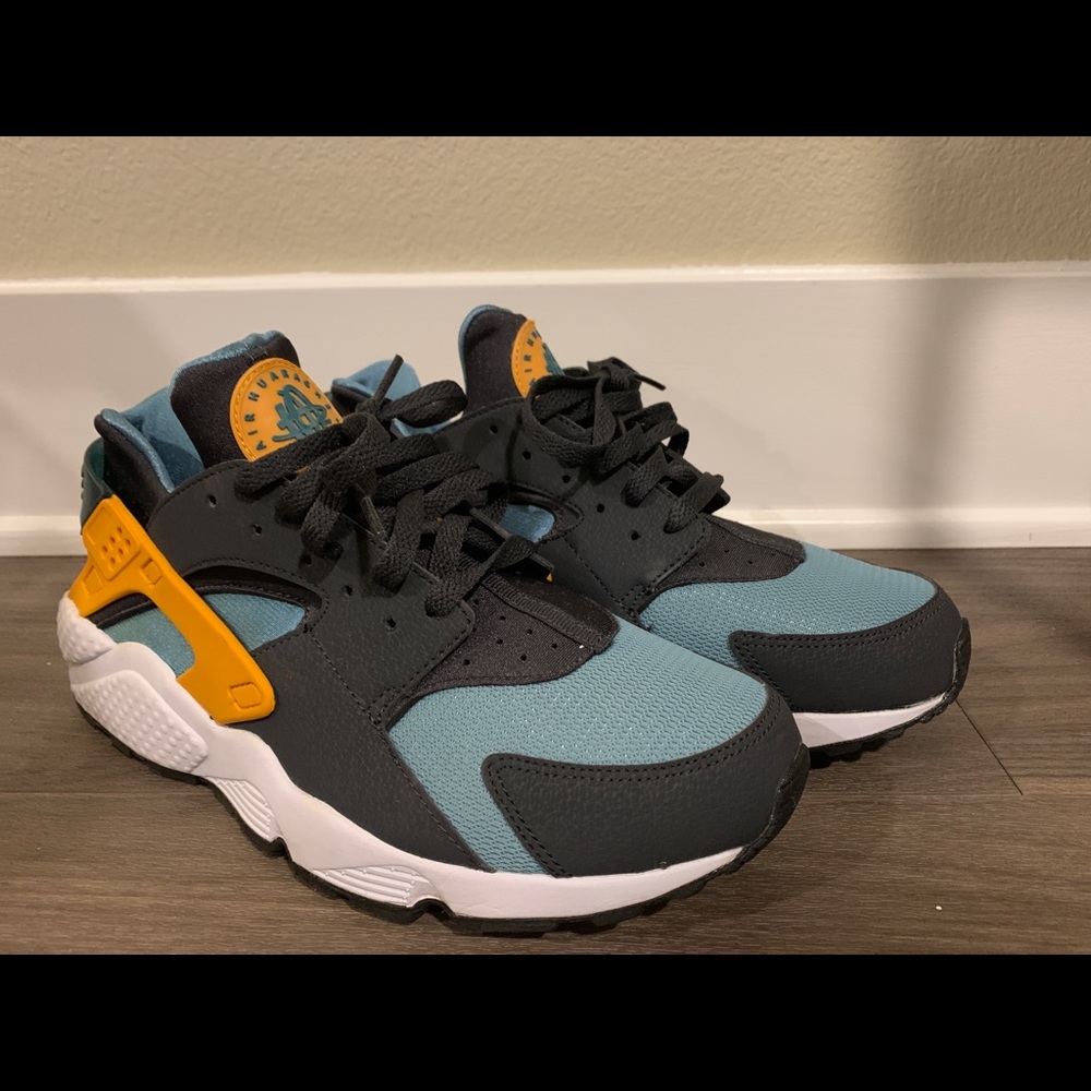 Nike Huarache Tropic Size 10 Men